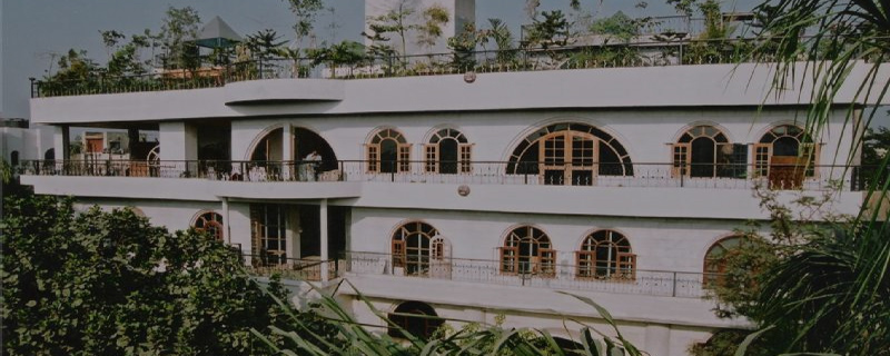 Saraswati Music College 